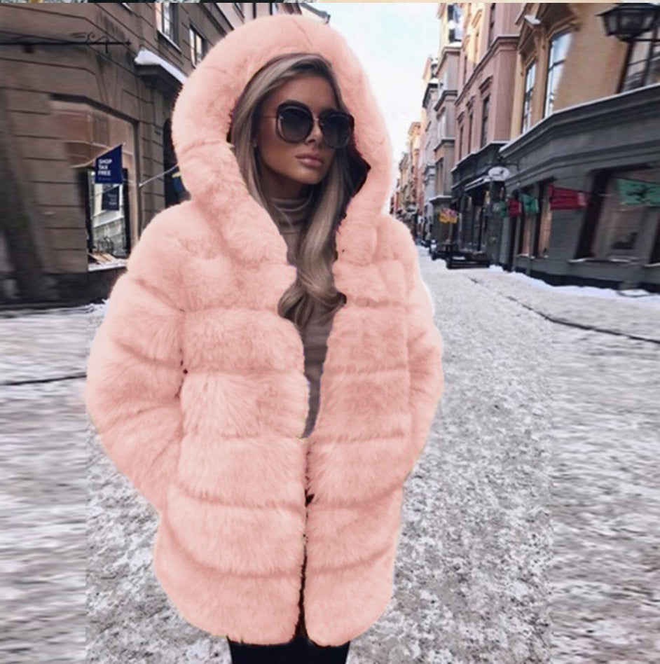 Luxury Short Faux Fur Coat Pink front view