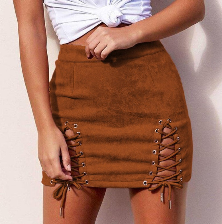 Casual-Chic Short Lace Up Skirt