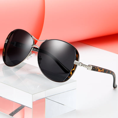 Beautiful Large Round Frame Sunglasses