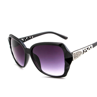 Beautiful Big Frame Retro Ladies Sunglasses