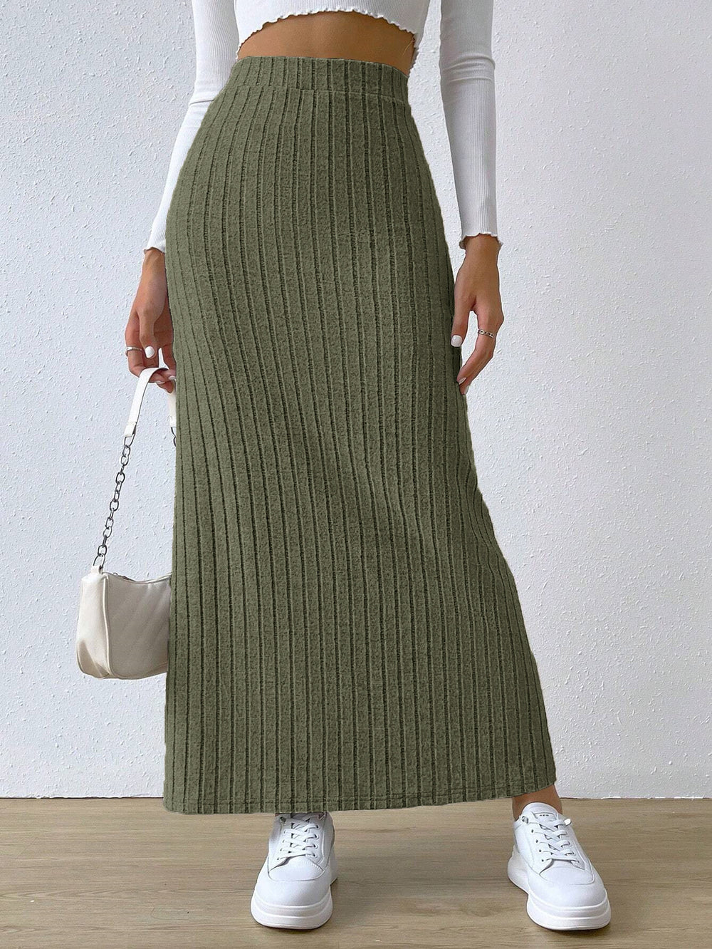 Ever Chic Long Knitted Skirt Army Green