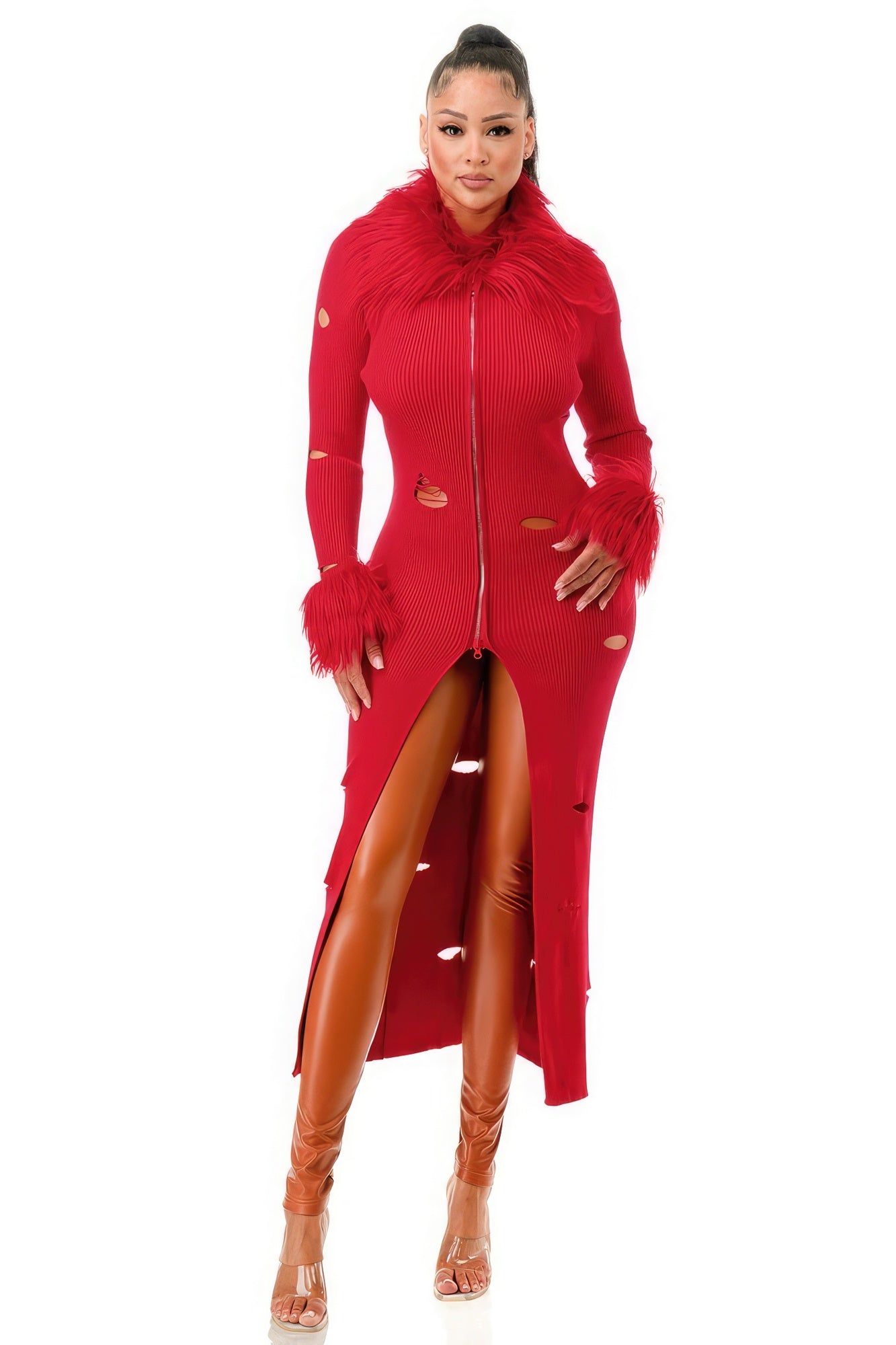 Diva Mode Red Coat, Long Sleeves, Fur Collar & Cuffs, Zipper, Destroyed Design, front view.