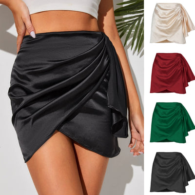 Beautiful Short Pleated Skirt Black front view