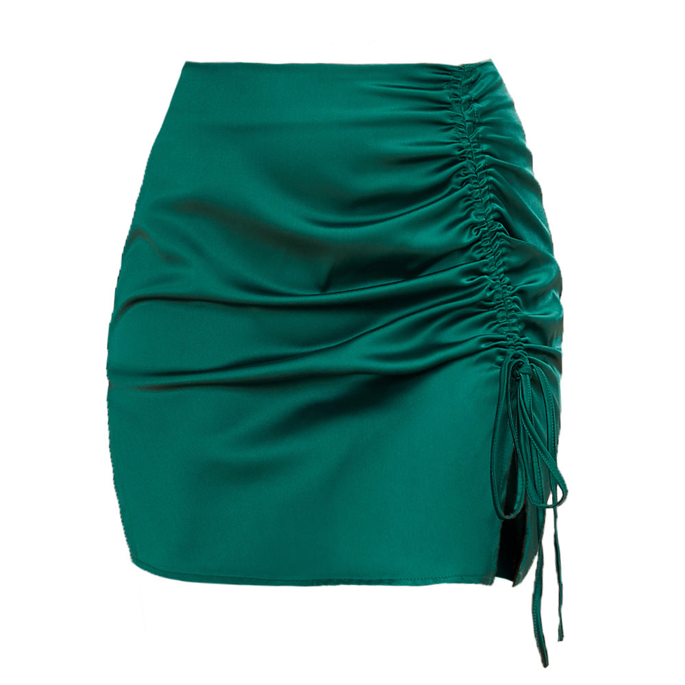 Enticing Short Pleated Skirt Green front view close