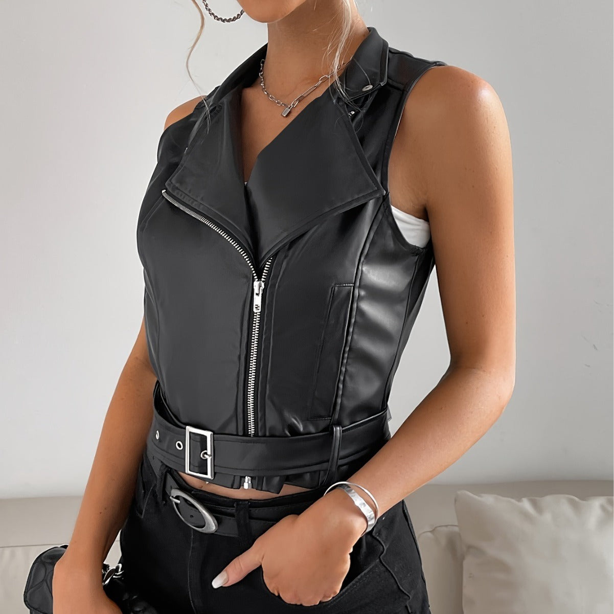 Super Sleeveless Leather Jacket