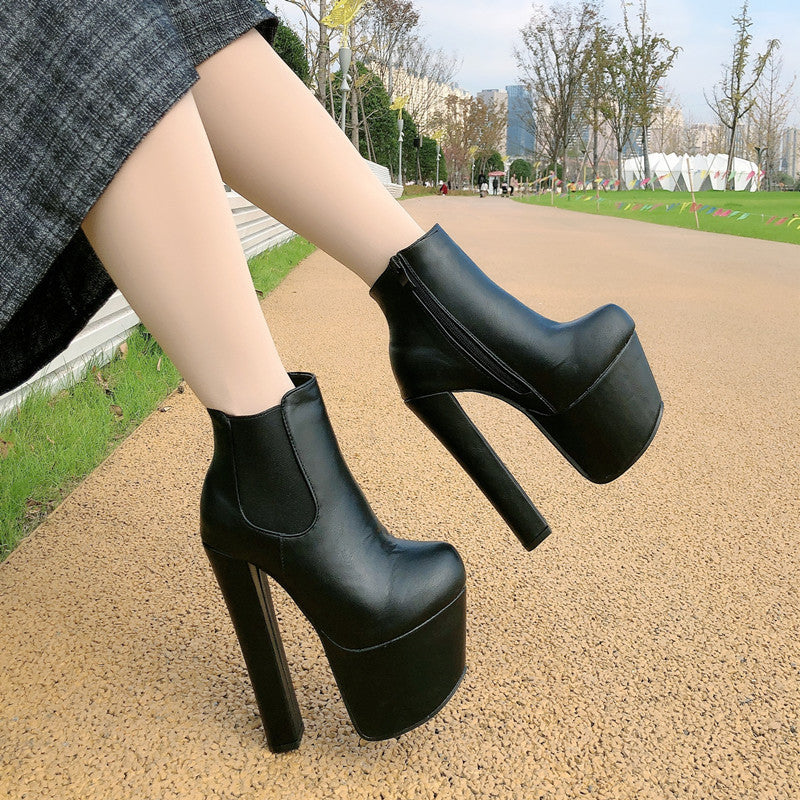 Platform High Heel Shoes Bent leg view